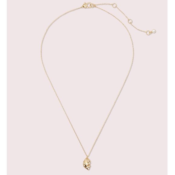 NEW Kate Spade Under The Sea Pavé Shell Necklace - Picture 4 of 4